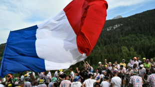 Tour de France hit by new wave of anti-doping tests