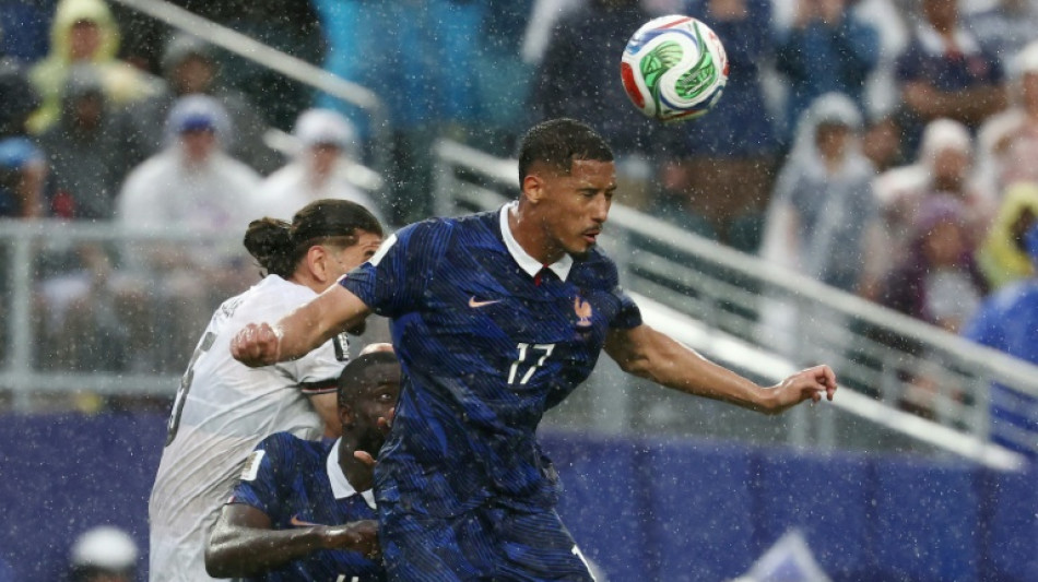 Mondial-2026: contre la Su&egrave;de, Saliba attendu pour solidifier la d&eacute;fense