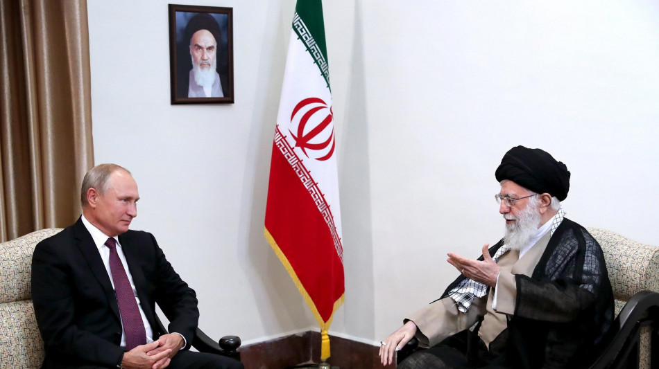 Putin, 'assassinio di Khamenei in violazione di tutte le norme morali e del diritto'