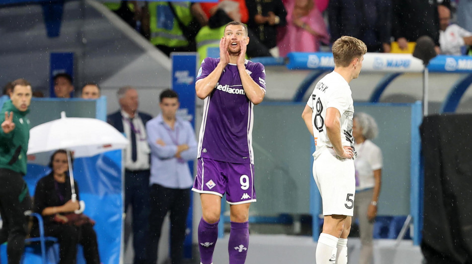 Conference: Dzeko, 'Abbiamo sofferto ma dimostrato carattere'