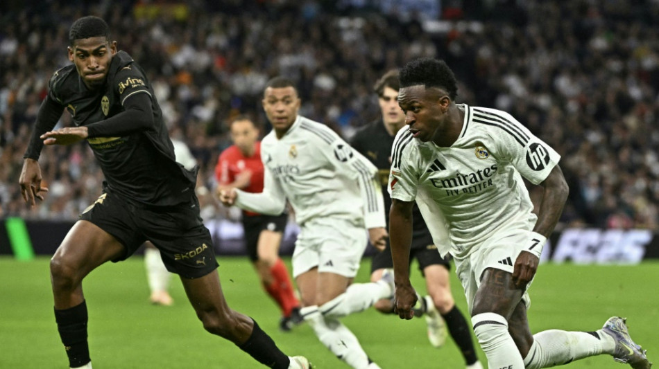 Vinicius verschießt Elfmeter: Real unterliegt Valencia