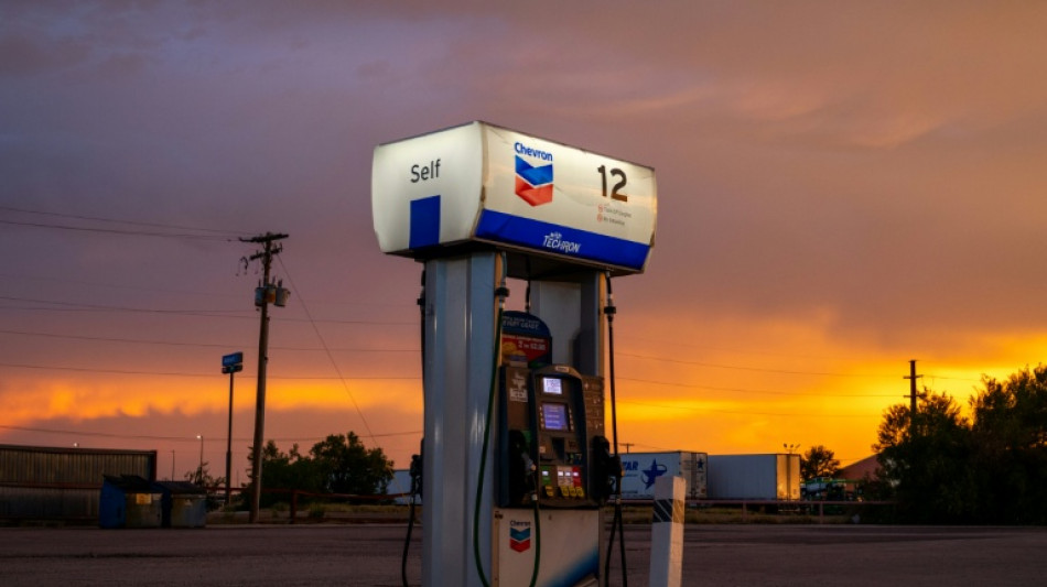 Most stocks rise as US data ease rate fears but fuel economic worries