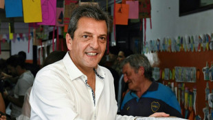 Argentina elegir&aacute; presidente en balotaje entre el ministro Massa y el antisistema Milei