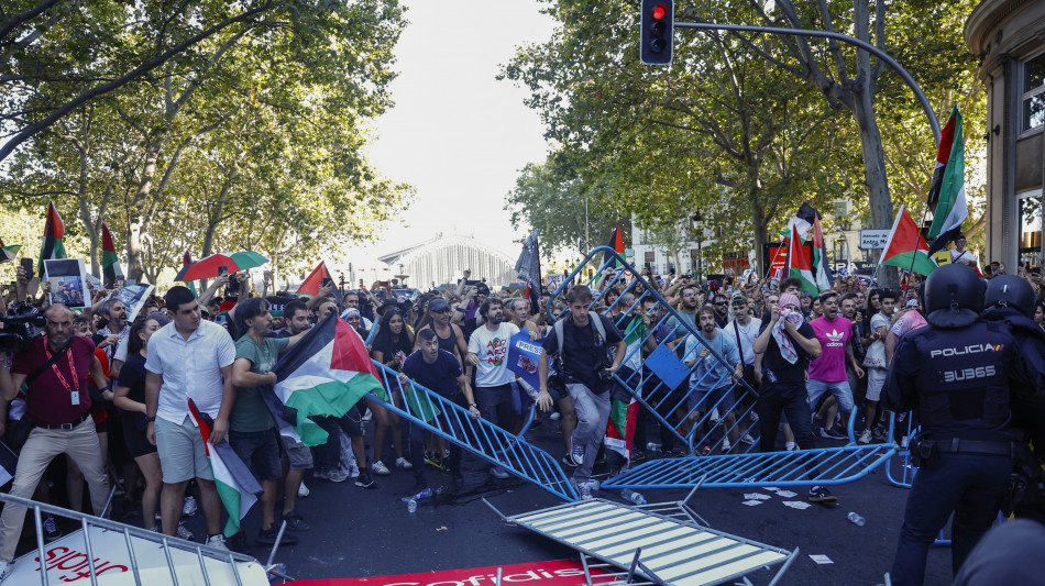 Vuelta, ultima tappa definitivamente annullata e senza vincitore