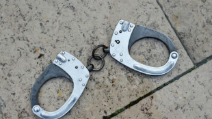 Festnahme bei Durchsuchung wegen Menschenhandels f&uuml;r Prostitution in Sachsen