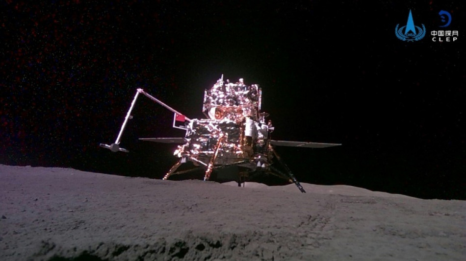 Sonda chinesa retorna &agrave; Terra com amostras do lado oculto da Lua