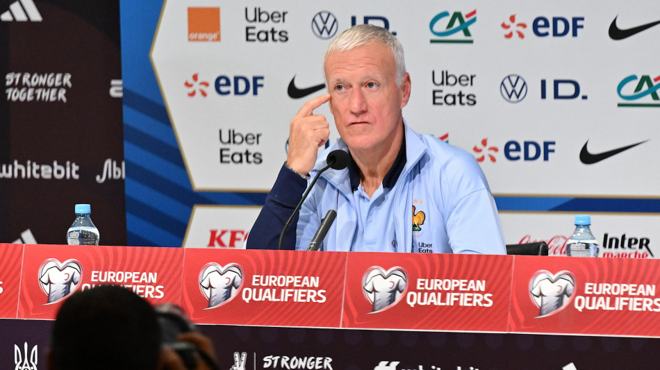 Calcio: Deschamps, "il Psg non è l'avversario della Francia"