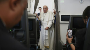 Esc&acirc;ndalos de pedofilia no centro da visita do papa &agrave; B&eacute;lgica