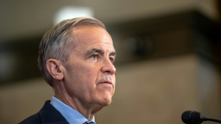 Premier canadense promete estimular economia amea&ccedil;ada pelos EUA