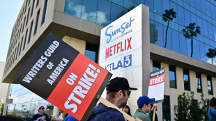 Les sc&eacute;naristes d'Hollywood en gr&egrave;ve, faute d'accord sur les r&eacute;mun&eacute;rations
