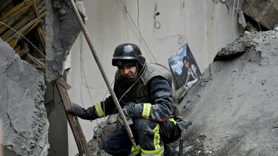 Ukraine: 10 bless&eacute;s dans une nouvelle attaque de missiles russes sur Kiev