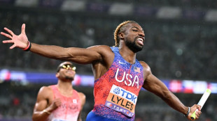 Lyles seals world double as USA men win sprint relay