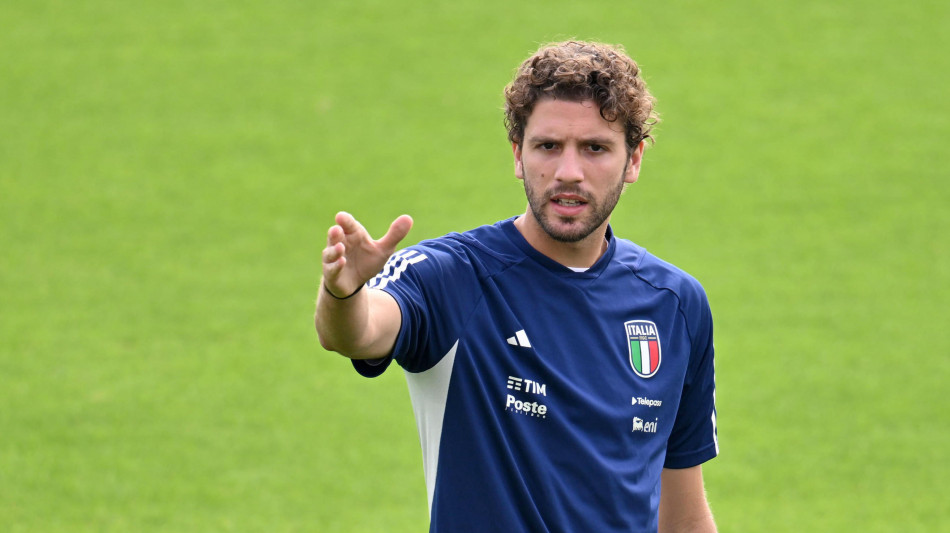 Azzurri: problemi alla gamba destra, allarme Locatelli