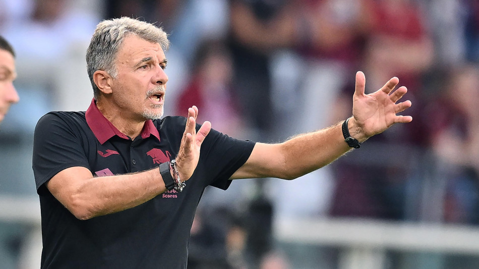 Calcio: Baroni 'nostro è percorso nuovo, ma questa è la strada'