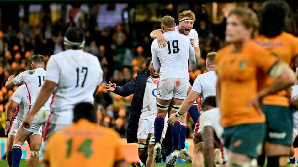 Rugby: l'Angleterre bat de nouveau l'Australie (21-17) et remporte la s&eacute;rie de tests