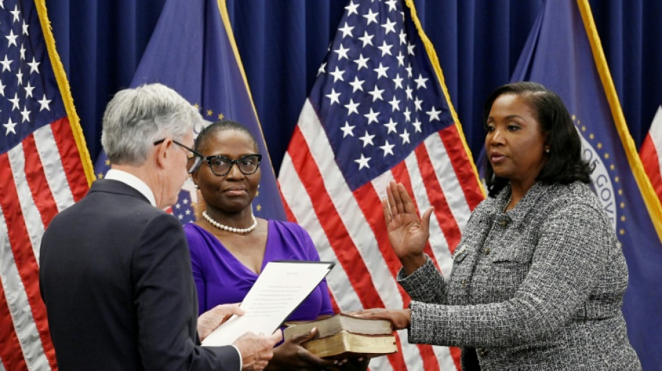 La gobernadora de la Fed Lisa Cook demanda a Trump por intentar despedirla