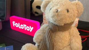 Brinquedos com IA provocam pol&ecirc;mica e fabricantes prometem refor&ccedil;ar seguran&ccedil;a